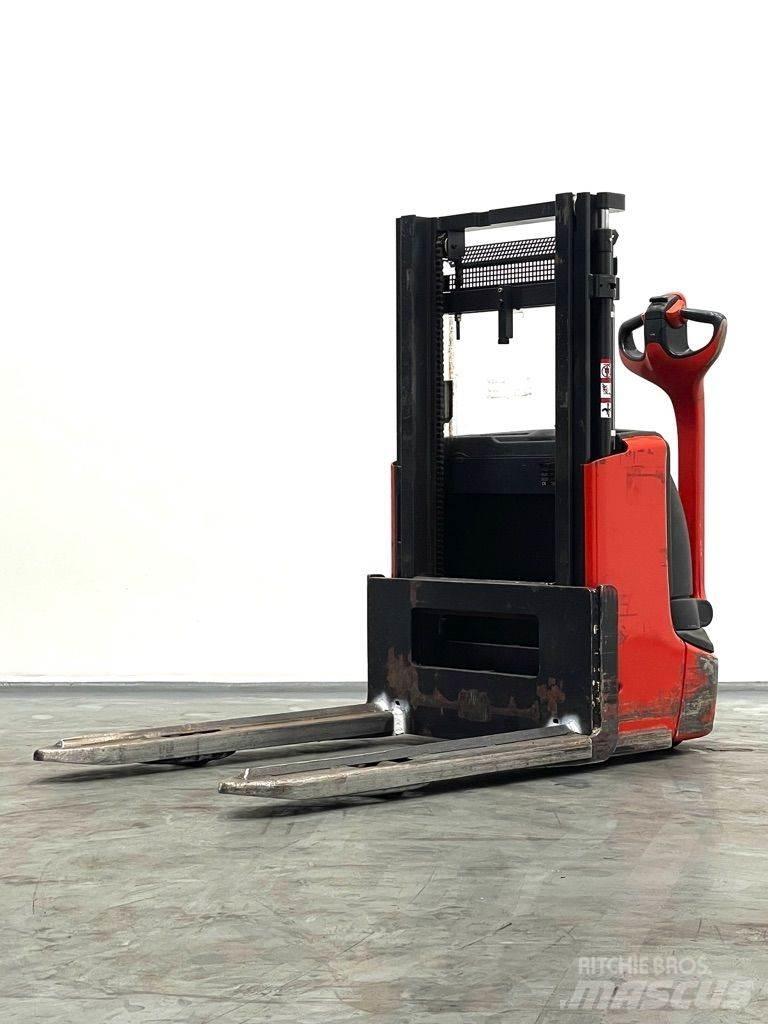 Linde L12-1172 Yaya kumandali istif makinasi