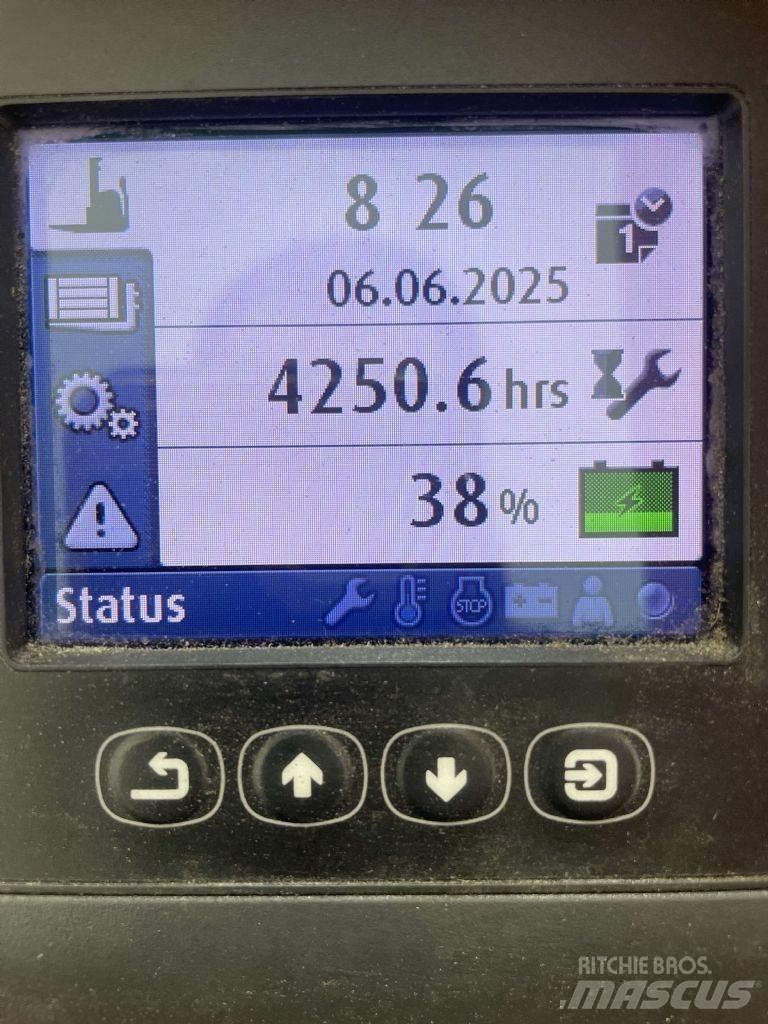 Linde L14-Li-Ion-1173 Yaya kumandali istif makinasi