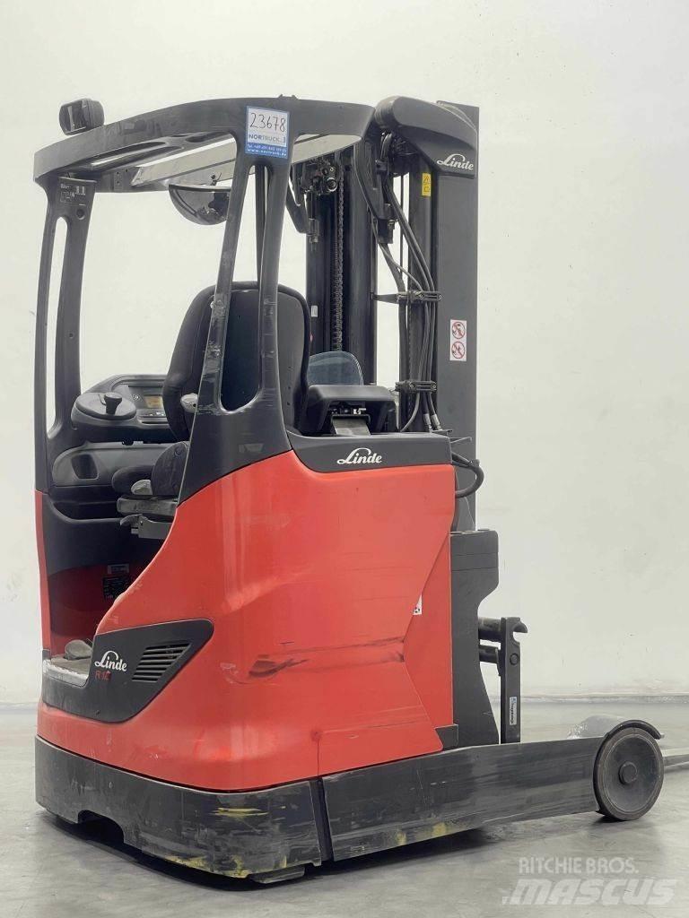 Linde R12B-1120 Reach truck - depo içi istif araçları