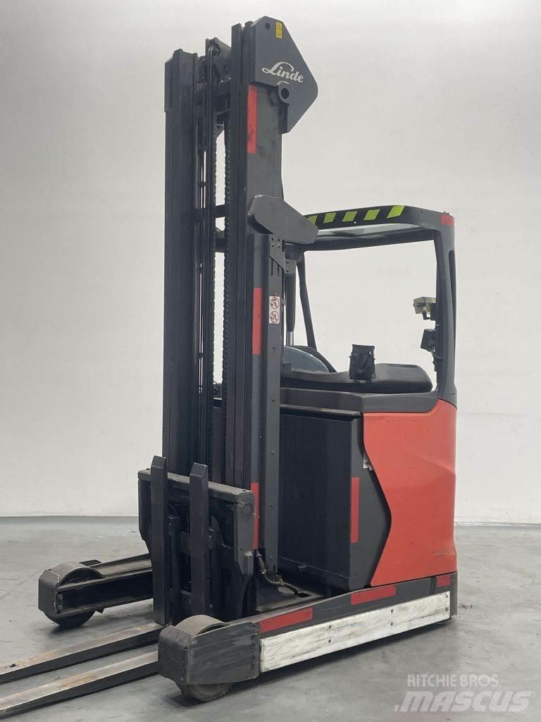 Linde R16-01-1120 Reach truck - depo içi istif araçları
