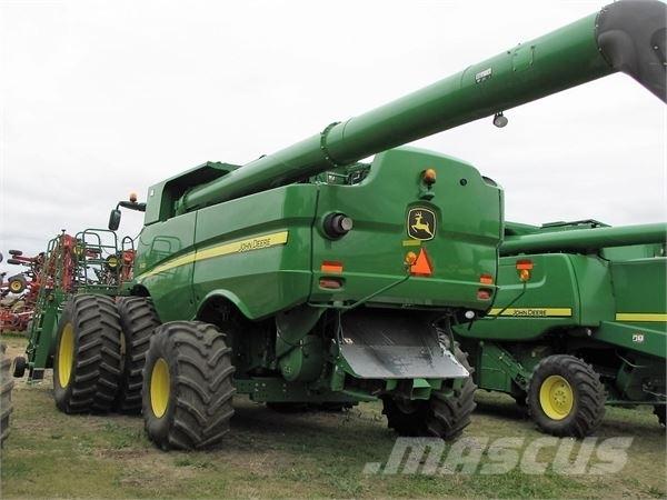 John Deere S680 Biçerdöverler
