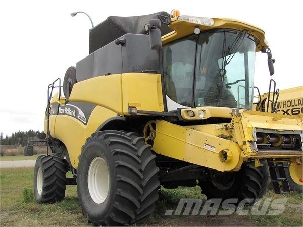 New Holland CX860 Biçerdöverler