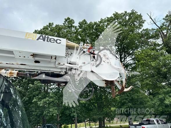 Altec DM47BTR Araç üstü platformlar