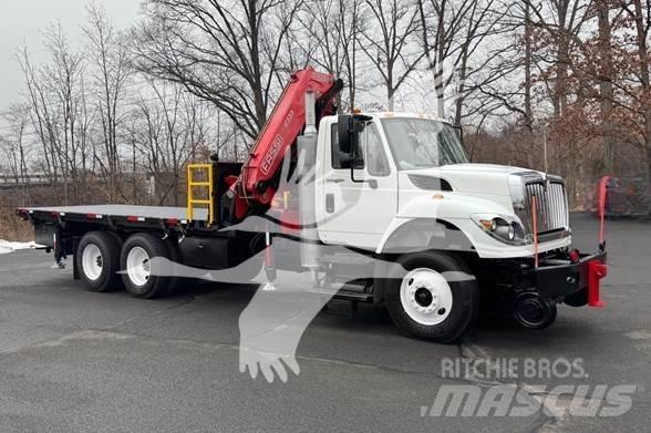 Fassi F335A Tomruk vinçleri