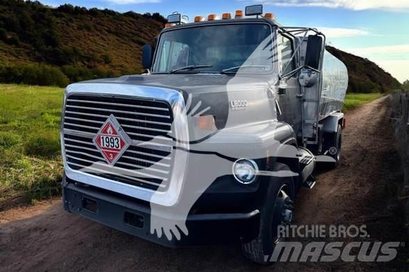 Ford LN8000 Diger
