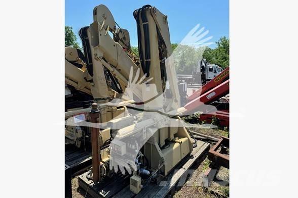 Hiab 8108-2 Tomruk vinçleri