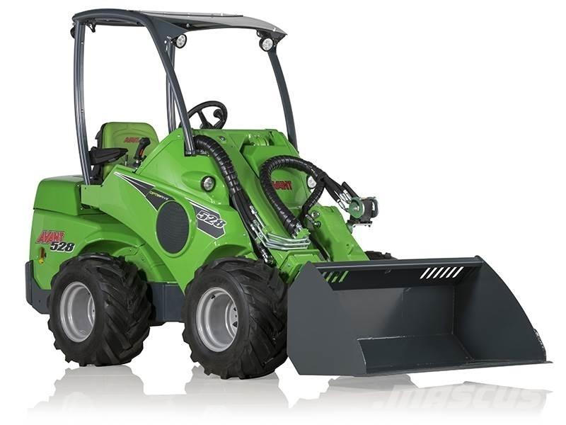 Avant 528 Skid steer loderler