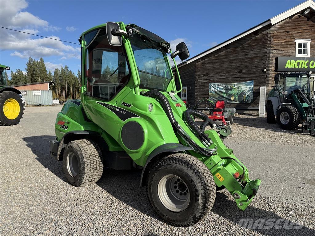 Avant 760i Skid steer loderler