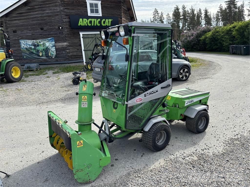 Egholm 2100 med Redskap Küçük araçlar
