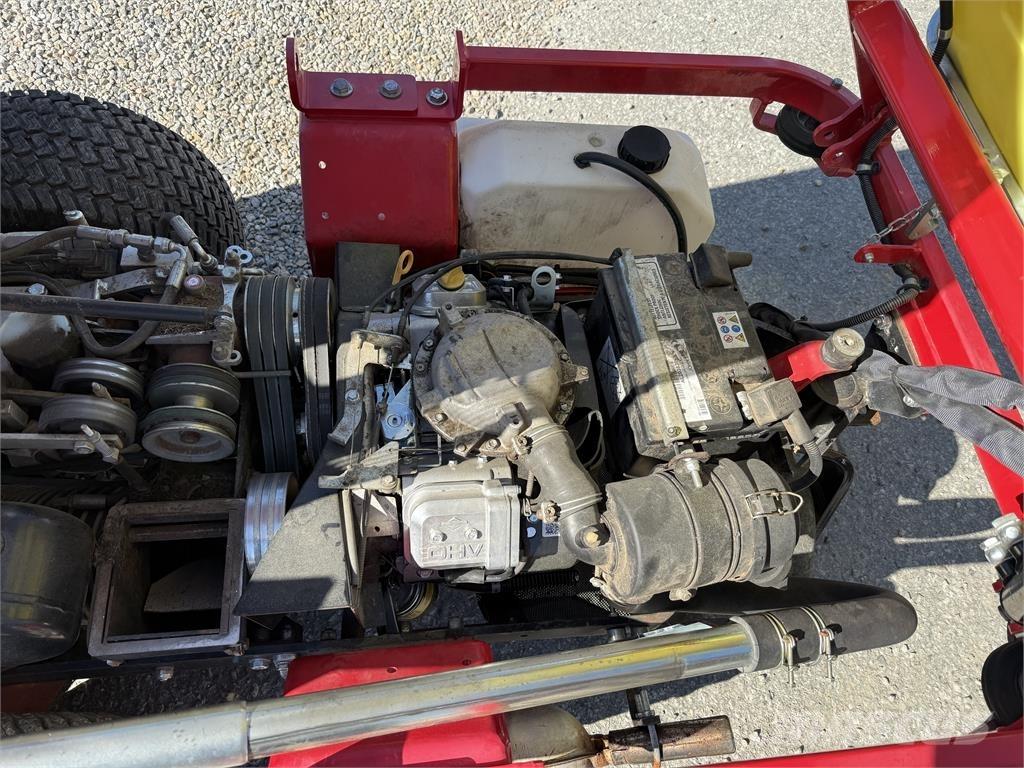 Ferrari 630 Turbograss Mobil çim biçme makineleri