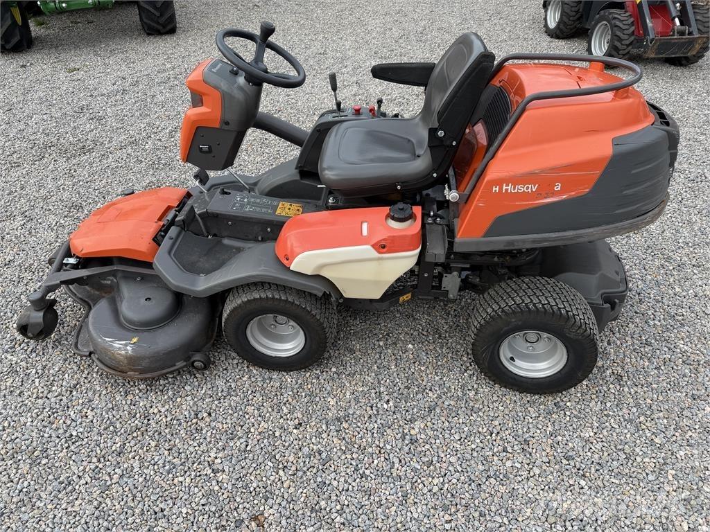 Husqvarna P524 Mobil çim biçme makineleri