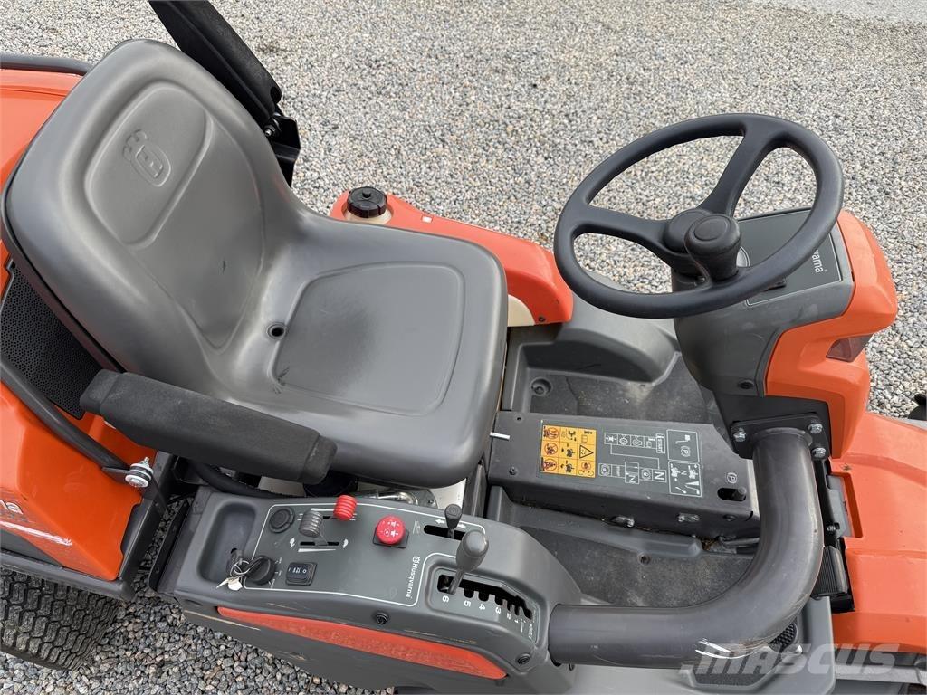 Husqvarna P524 Mobil çim biçme makineleri