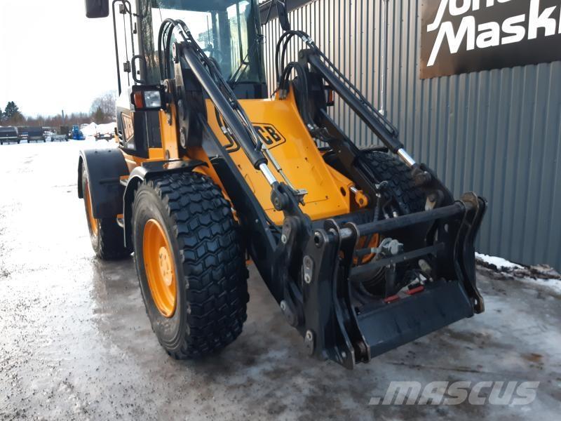 JCB 411 HT STORA BM Tekerlekli yükleyiciler