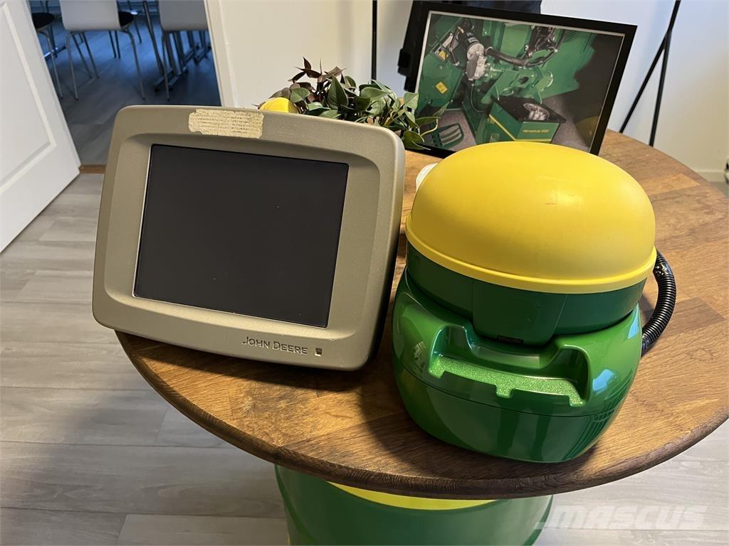 John Deere 3000 Diger tarim makinalari