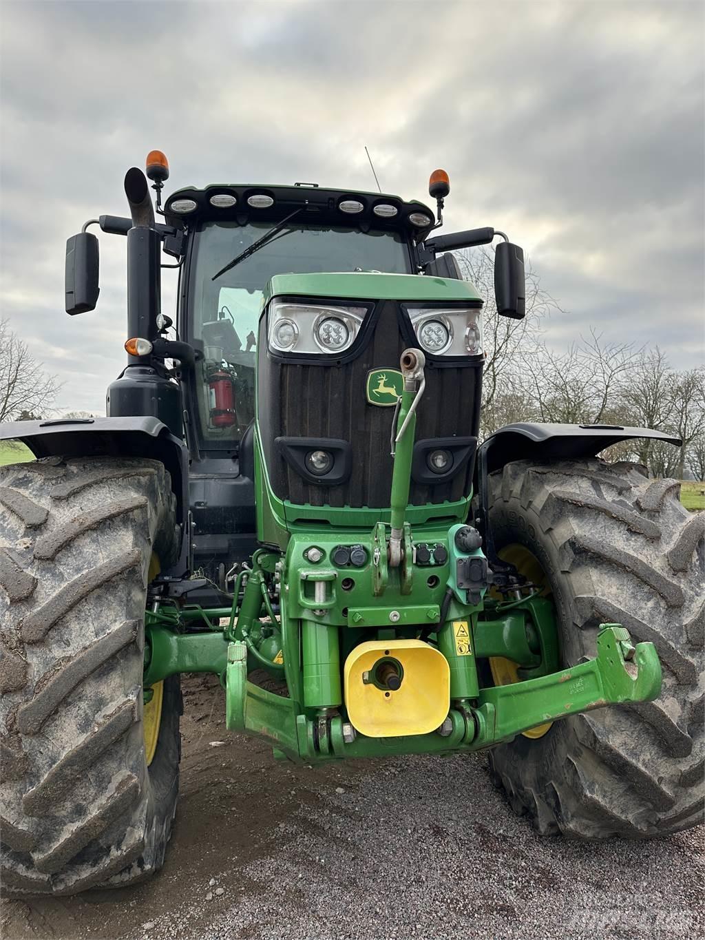 John Deere 6250R Traktörler