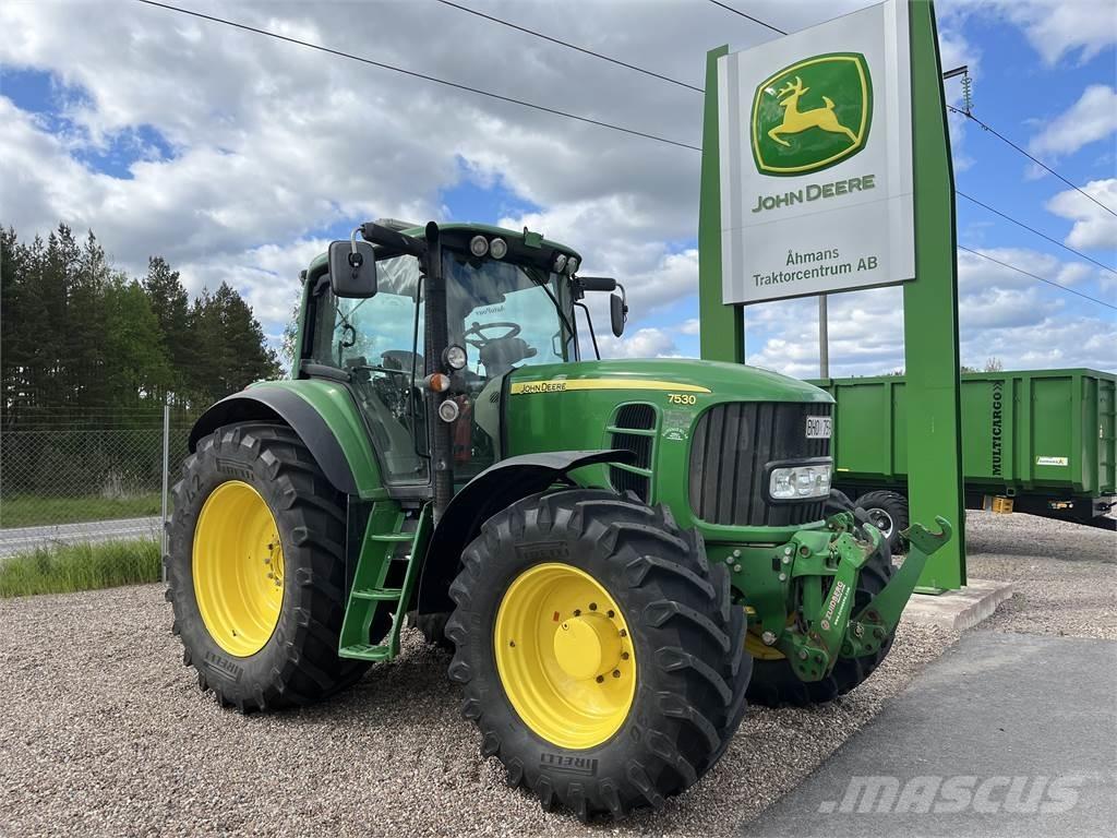 John Deere 7530 Premium Traktörler