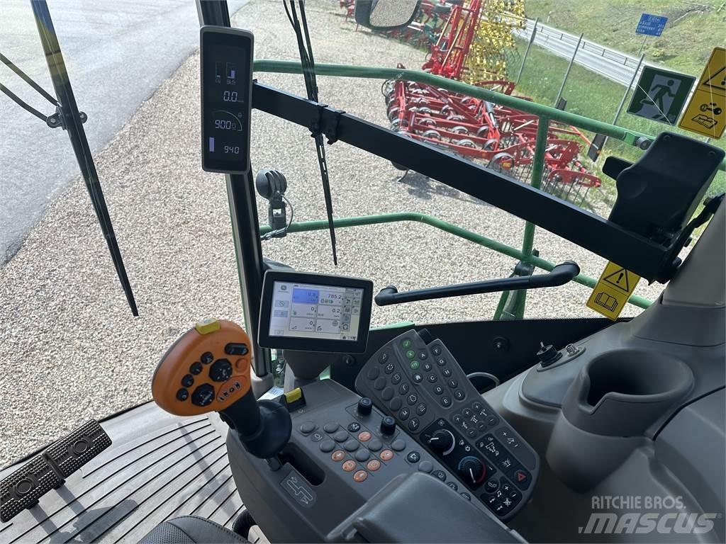 John Deere 8600 Kendi yürür silaj makinalari