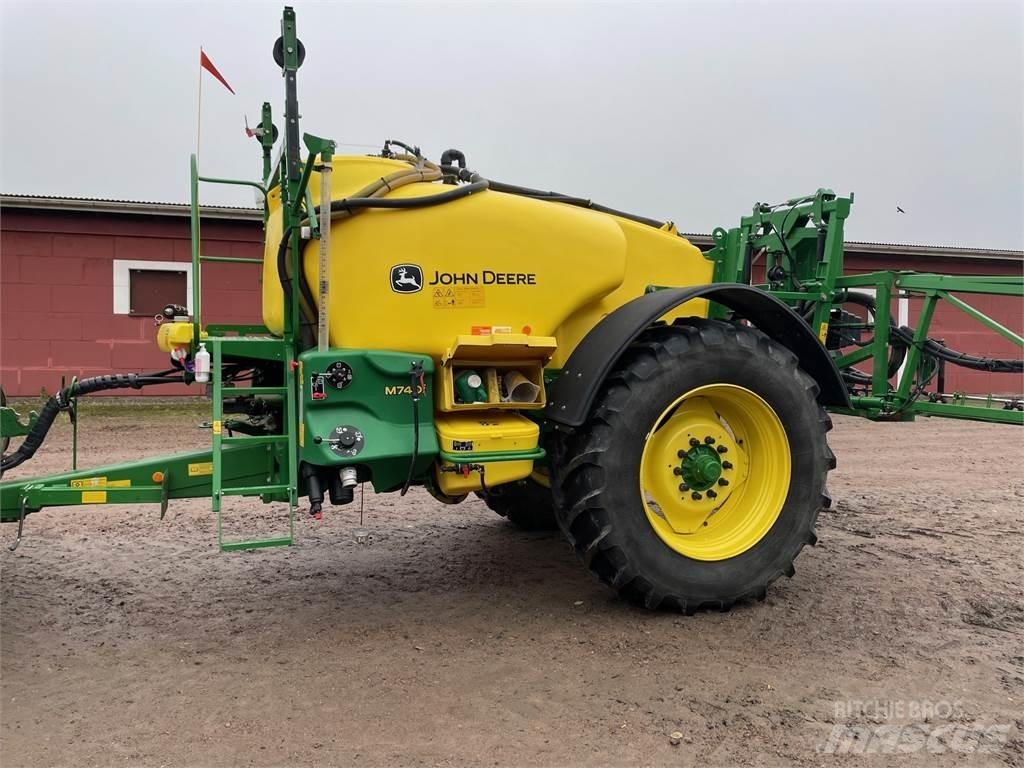 John Deere M740I SPRUTA Çekilir pülverizatörler