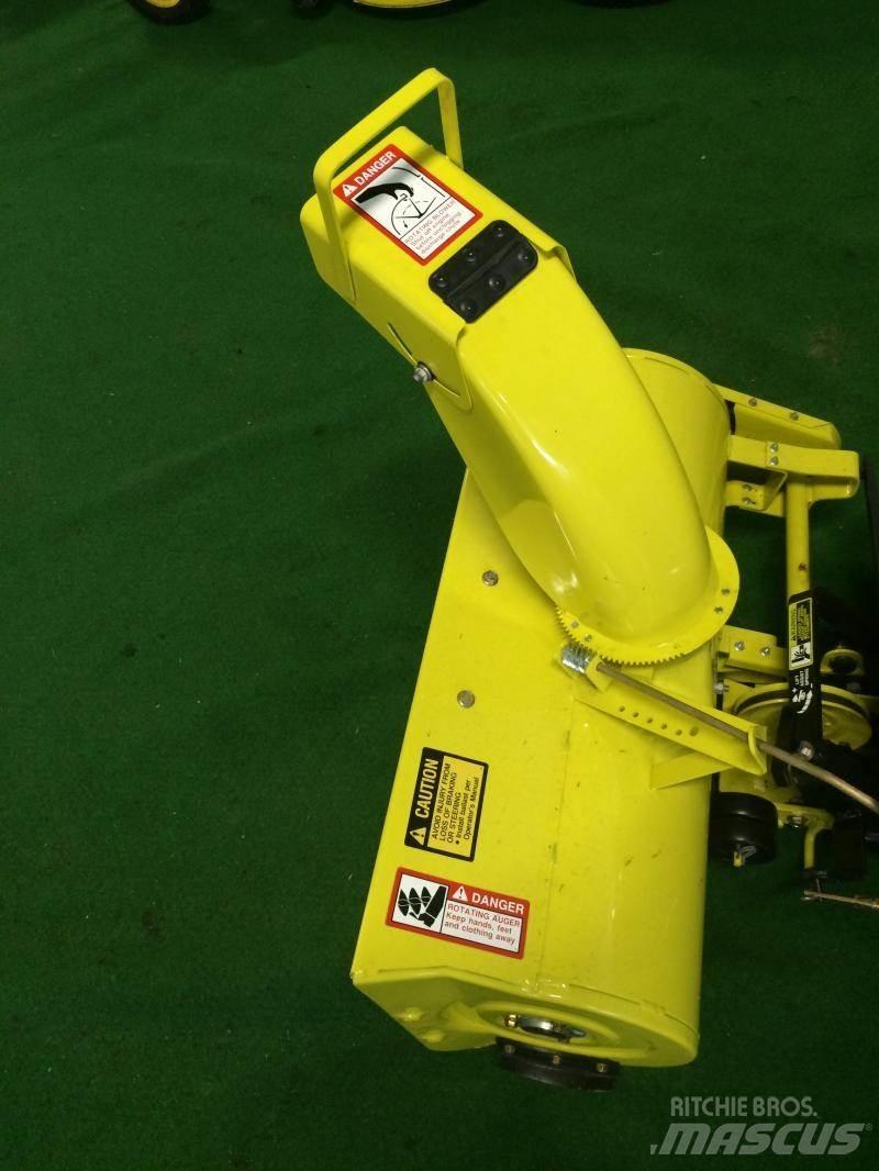 John Deere Snöslunga Diger yol bakim makinalari