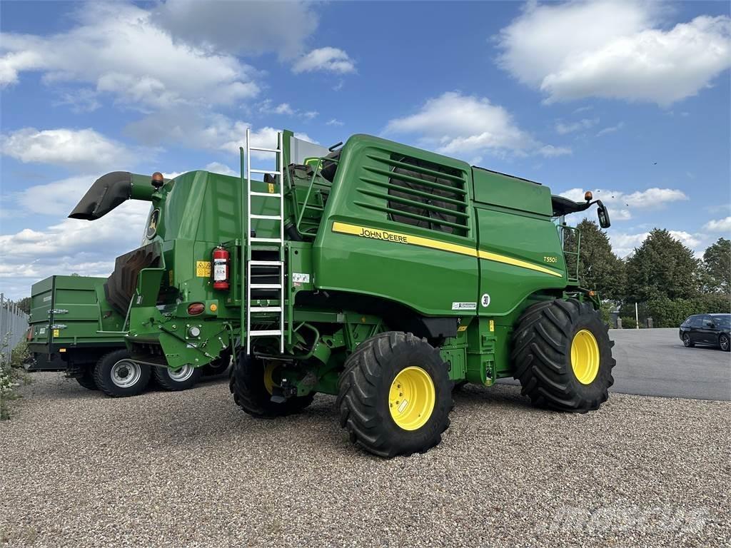 John Deere T550 Biçerdöverler