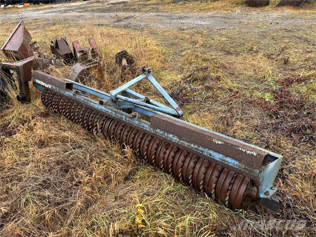 Kongskilde Vält Diger toprak isleme makina ve aksesuarlari