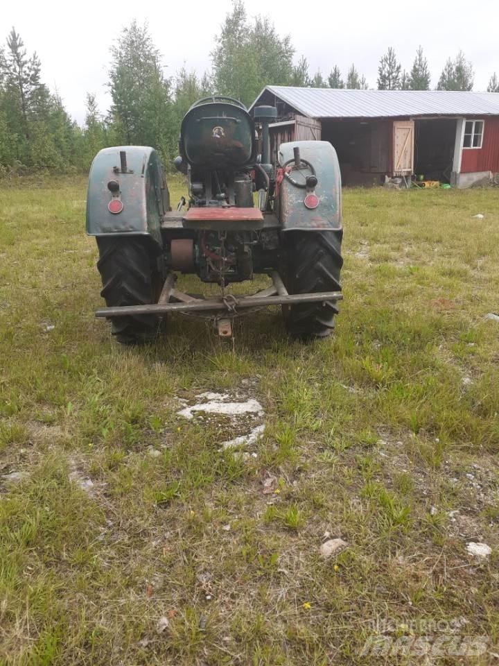 MAN 33A Traktörler