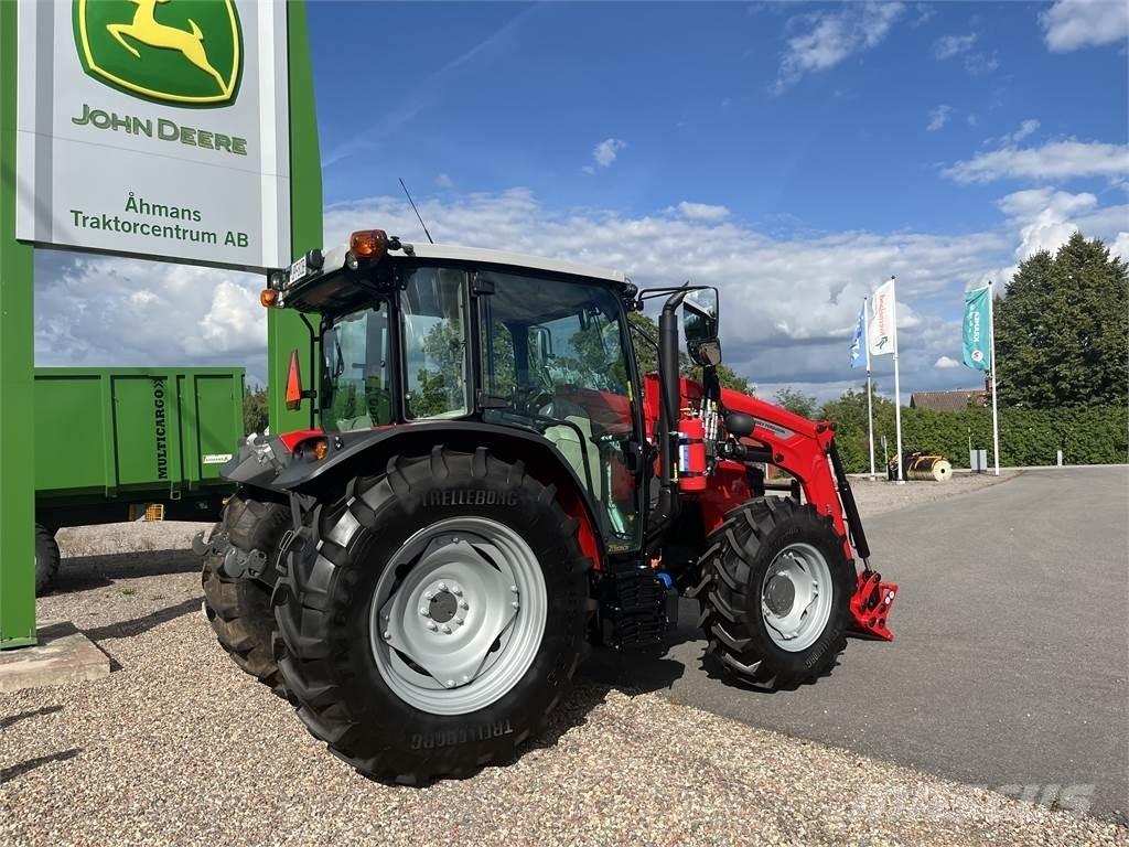 Massey Ferguson 4708M Traktörler