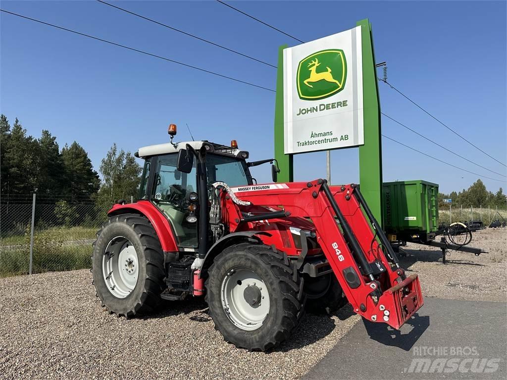 Massey Ferguson 5712 Traktörler