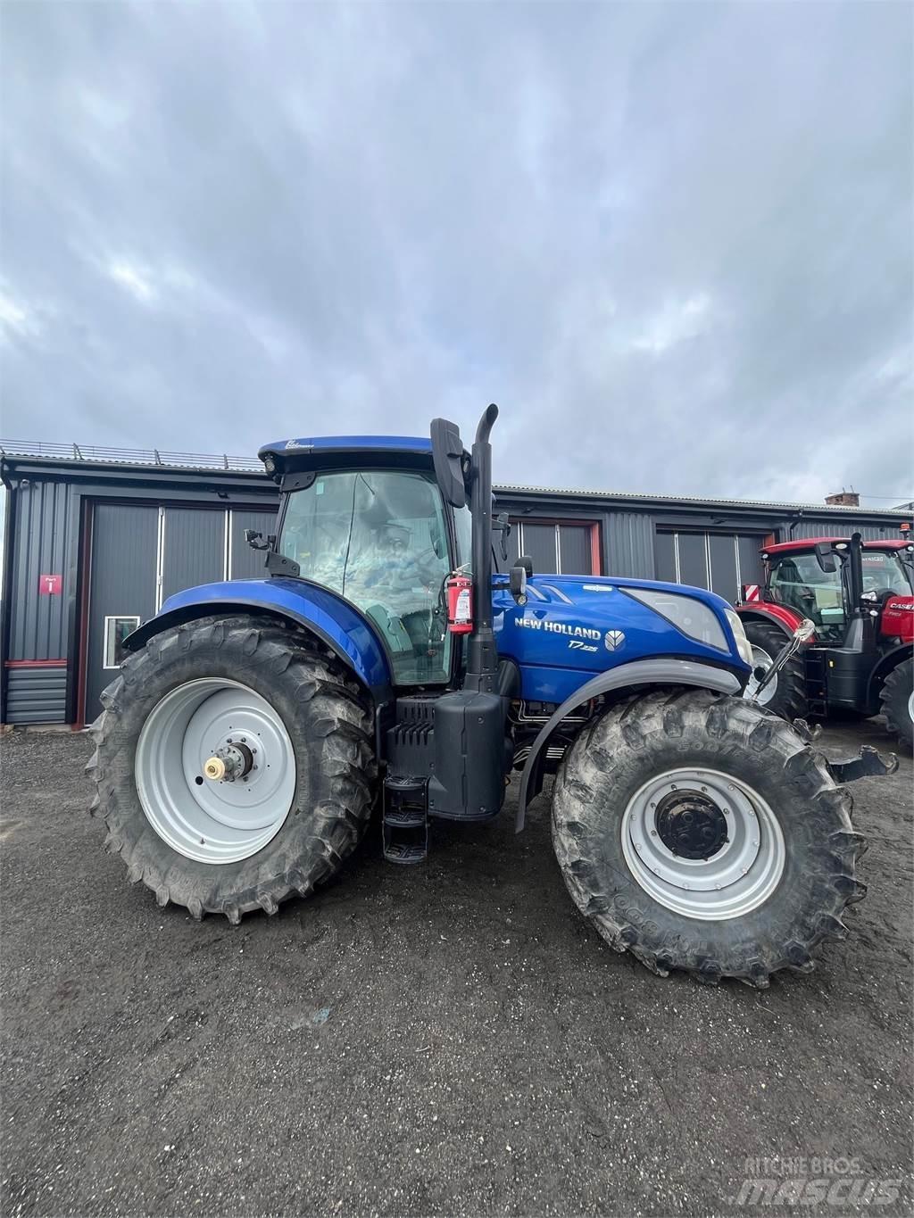 New Holland T7.225 Traktörler
