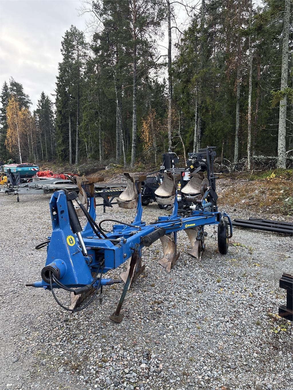 Överum CV 498 H Döner pulluklar