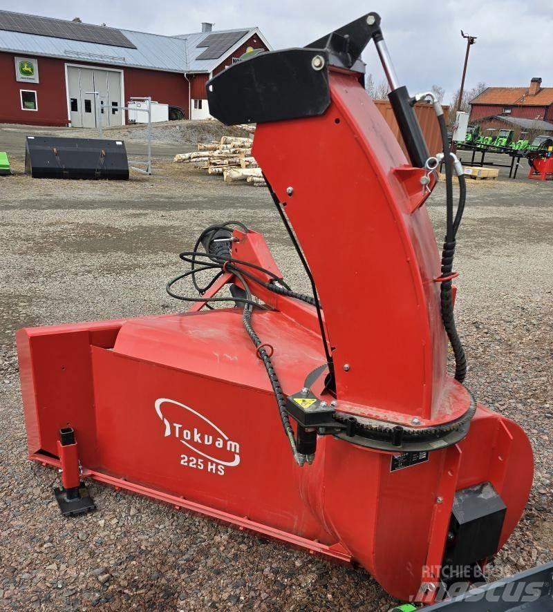 Tokvam 225 HS snöslunga Diger kar ve yol makinalari