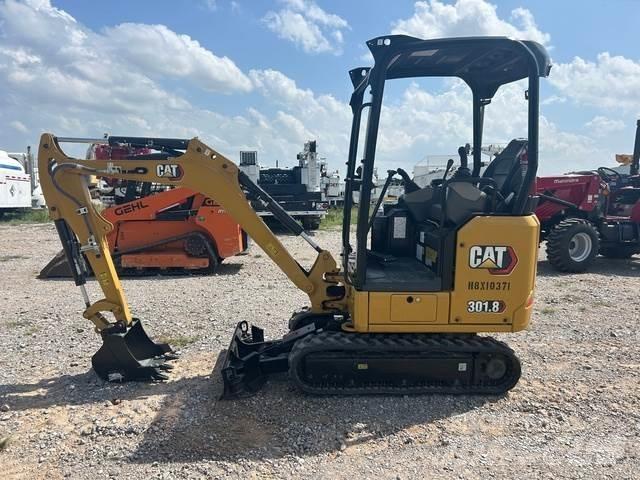 CAT 301.8 Mini ekskavatörler, 7 tona dek