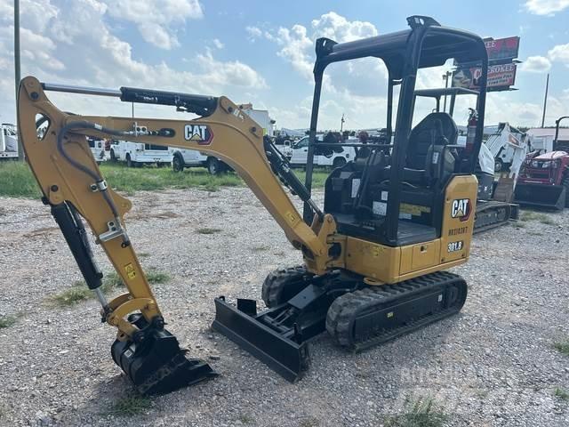 CAT 301.8 Mini ekskavatörler, 7 tona dek