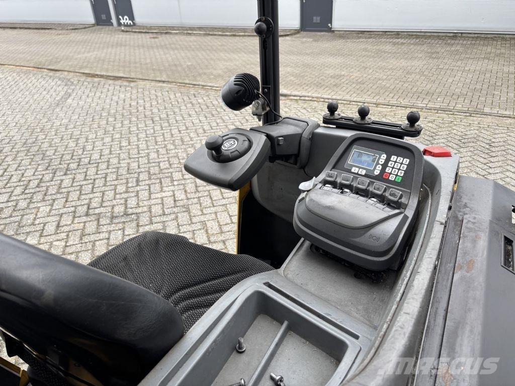 BT VRE150 Reach truck - depo içi istif araçları