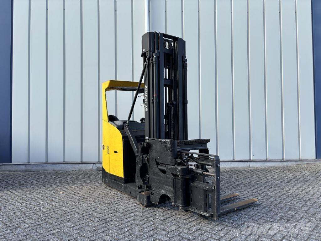 BT VRE150 Reach truck - depo içi istif araçları