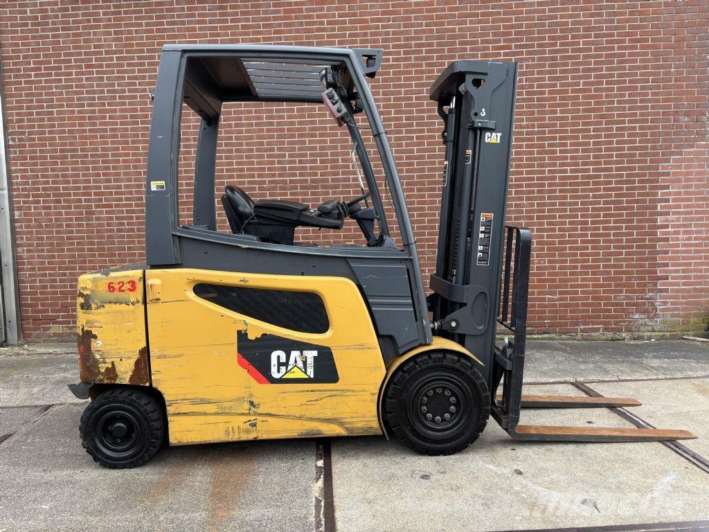 CAT 2EP5000 Elektrikli forkliftler