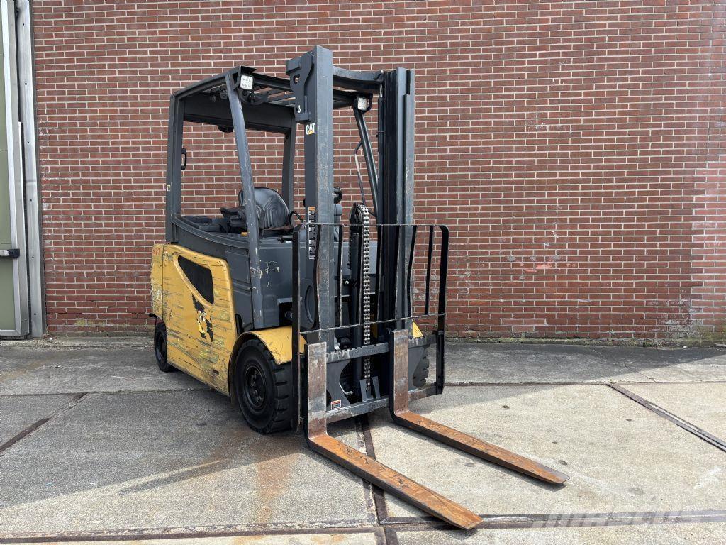CAT 2EP5000 Elektrikli forkliftler