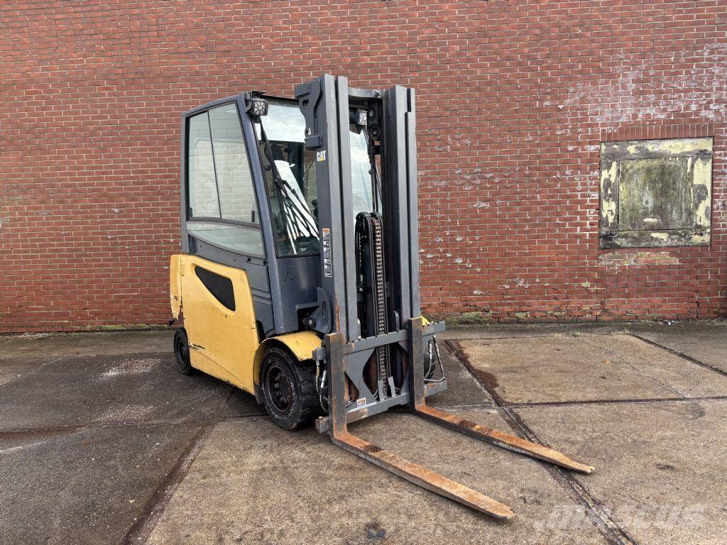 CAT 2EP6000 Elektrikli forkliftler