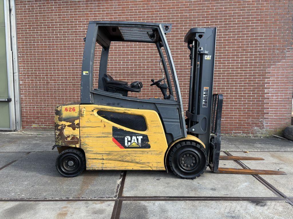 CAT 2EPC5000 Elektrikli forkliftler
