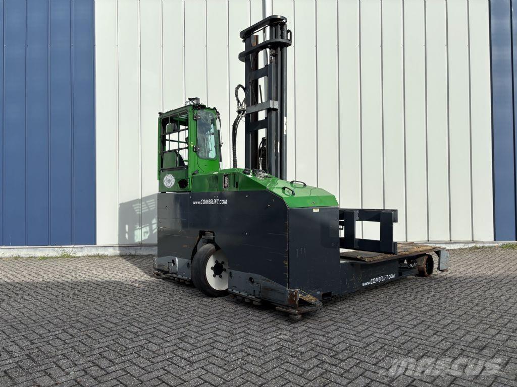Combilift C5000E Sideloader - dört yönlü forkliftler