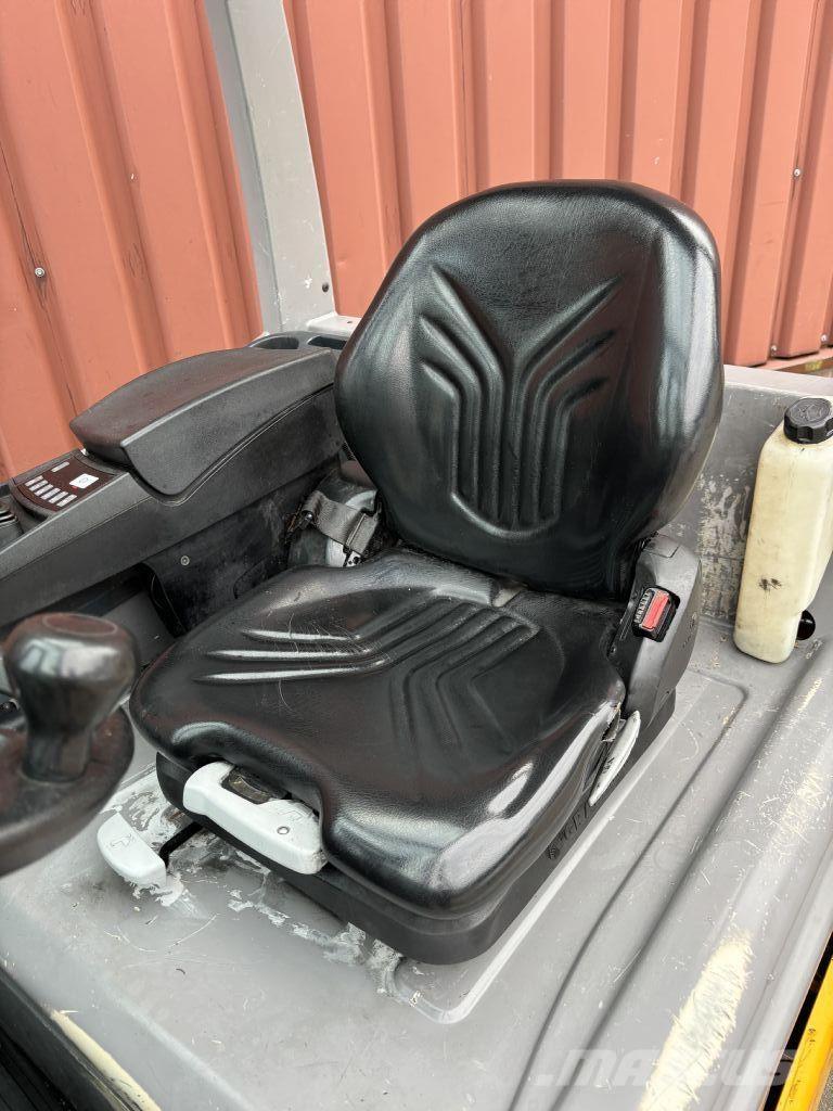 Jungheinrich EFG 425ks Elektrikli forkliftler