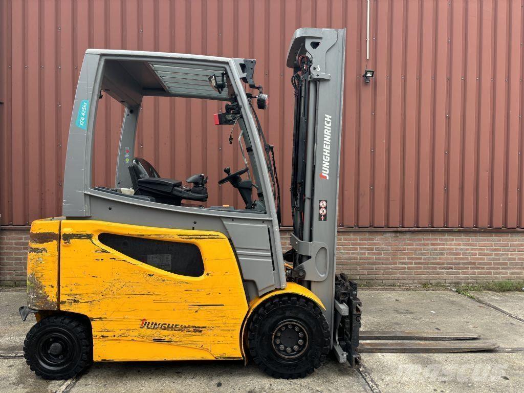 Jungheinrich EFG 425ks Elektrikli forkliftler
