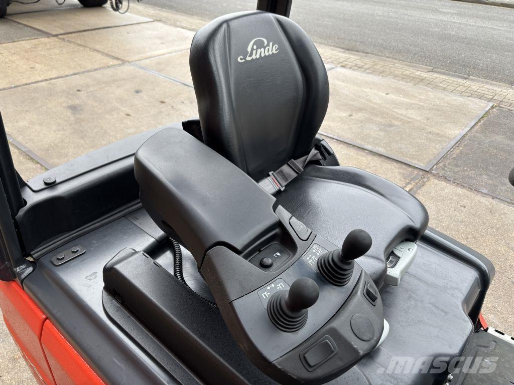 Linde E16L-02 Elektrikli forkliftler