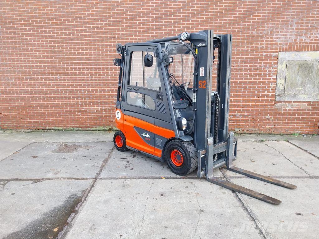 Linde E25-01 Elektrikli forkliftler