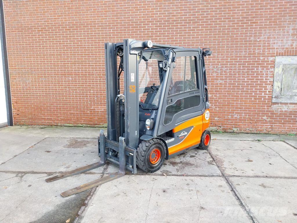 Linde E25-01 Elektrikli forkliftler