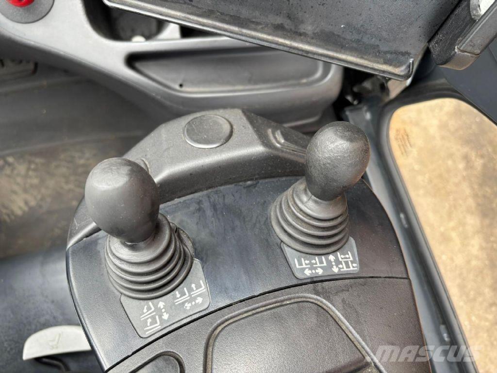 Linde E25HL-01/600 Elektrikli forkliftler