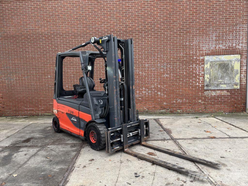 Linde E25PL Elektrikli forkliftler