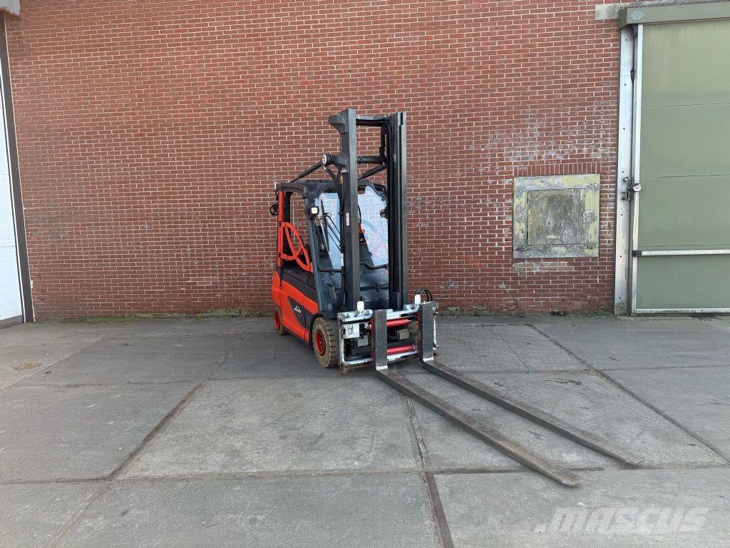 Linde E30-01 Elektrikli forkliftler