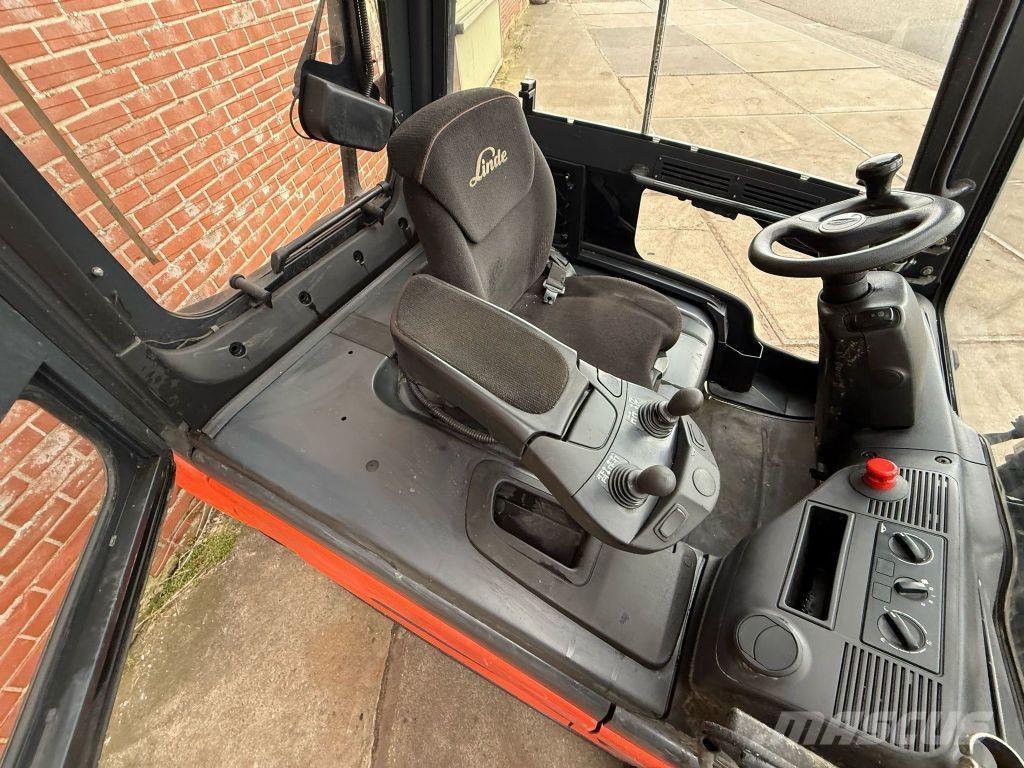 Linde E35L-01 Elektrikli forkliftler