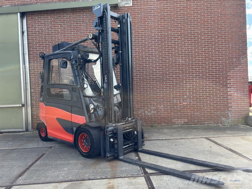 Linde E40HL-01/600 Elektrikli forkliftler